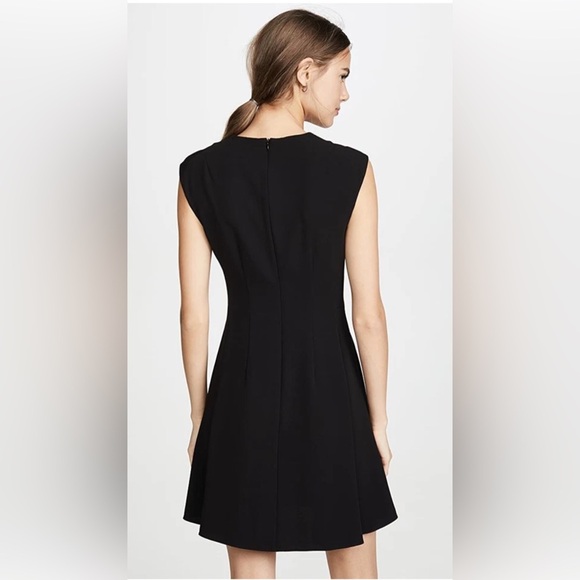 NWOT! Theory Pleated Cap Sleeve‎ Black Classic Crepe A-line Dress V-neck Size 4 - Picture 2 of 9